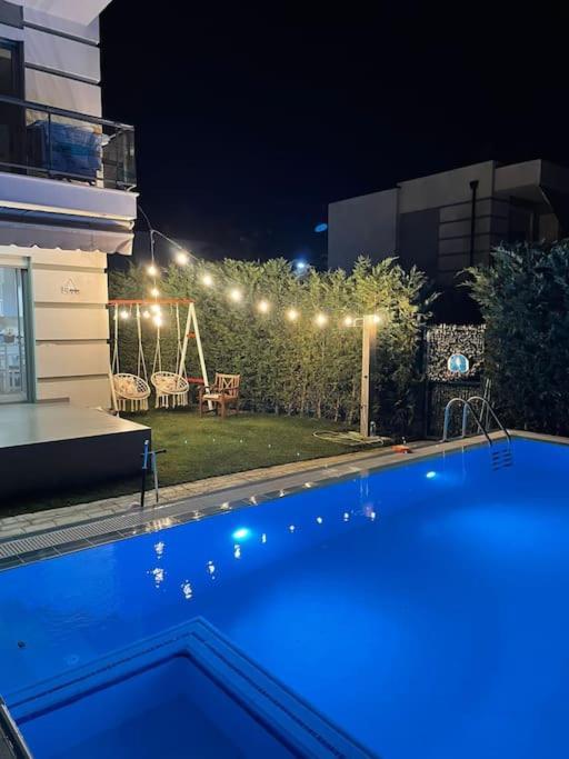Villa With Private Pool Durres