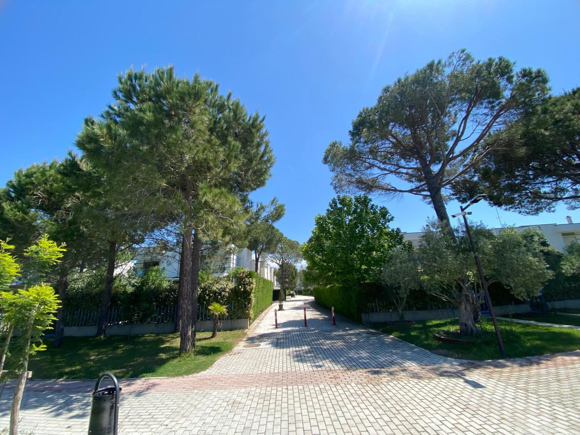 With Private Pool * Durres